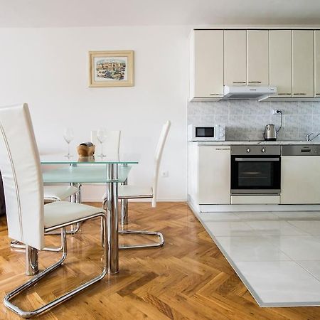 Apartment Jully Podstrana Bagian luar foto