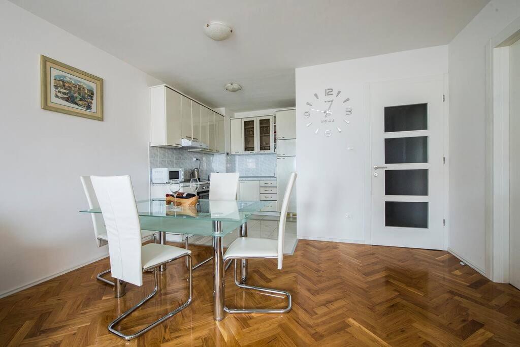 Apartment Jully Podstrana Bagian luar foto