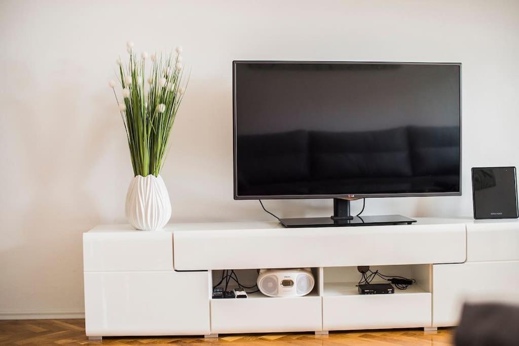 Apartment Jully Podstrana Bagian luar foto
